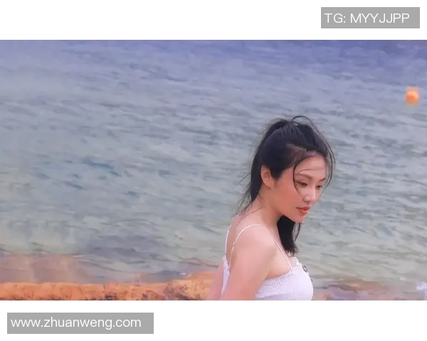 徐冬冬足球宝贝魅力四射展现青春活力引领时尚潮流新风尚